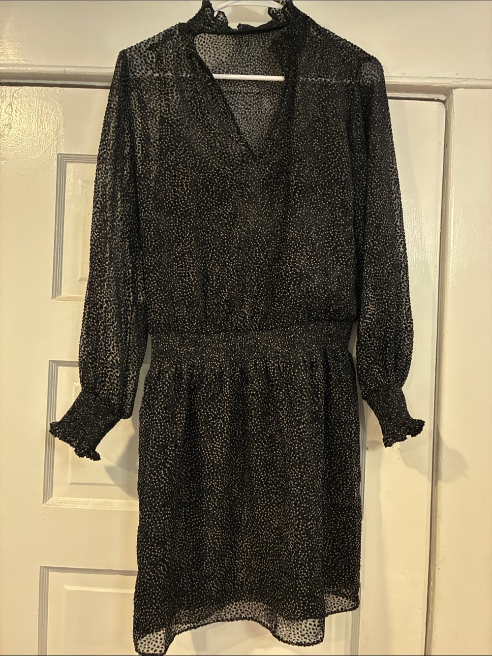 WHBM NWT Black Flocked Dot Dress Medium Petite